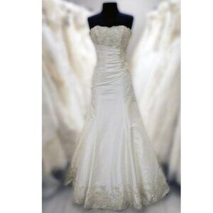 BRIDAL GOWN